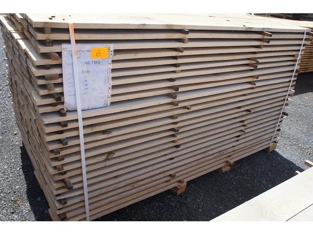 1,22 m³ eiken planken 22mm - afbeelding 1 van  4