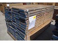 1,22 m³ eiken planken 30mm rustiek - afbeelding 1 van  3