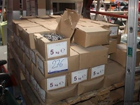 125 dozen a 5kg spijkers 35x70 - afbeelding 1 van  3