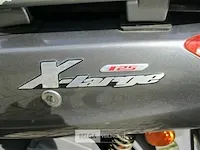 125cc watergekoelde motorscooter - afbeelding 2 van  6