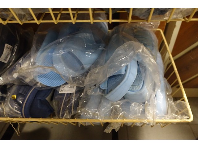 125x div damespantoffels - afbeelding 10 van  23