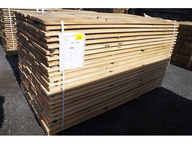 1,26 m³ eiken planken - afbeelding 1 van  5