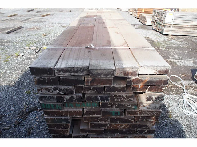 1,26 m³ padouk 65mm - afbeelding 3 van  5
