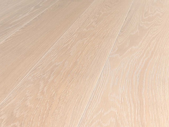 127 m2 parket eiken xl mutliplank - 2266 x 187 x 15 mm - afbeelding 1 van  4