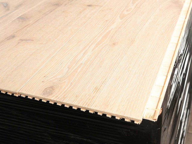 127 m2 parket eiken xl mutliplank - 2420 x 187 x 15 mm - afbeelding 3 van  4