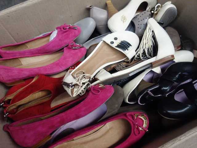 129x diverse schoenen - afbeelding 3 van  5