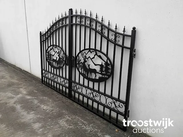 12ft deer design gate - afbeelding 3 van  8