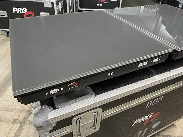 12m2 of roe black marble 4 (bm4) blackface outdoor led screen - afbeelding 1 van  5