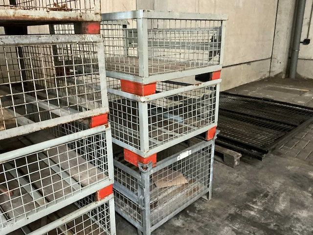 12x diverse metalen stapelbakken - afbeelding 2 van  10