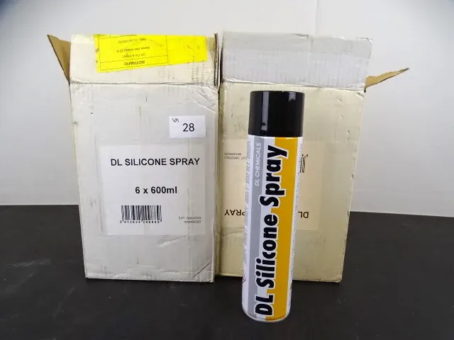 12x dl silicone spray - afbeelding 1 van  2