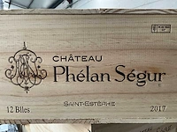 12x fles rode wijn chateau phelan segur 2017 - afbeelding 1 van  2