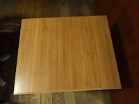 12x houten tafel vv metalen voet - afbeelding 2 van  3