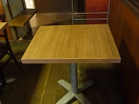 12x houten tafel vv metalen voet - afbeelding 3 van  3