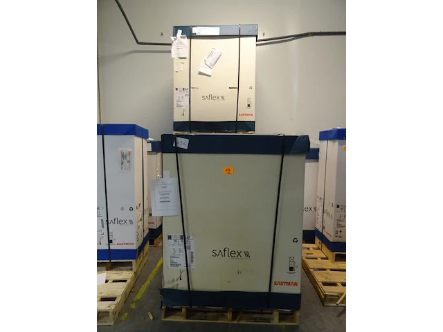 12x rol saflex eastman - afbeelding 1 van  2