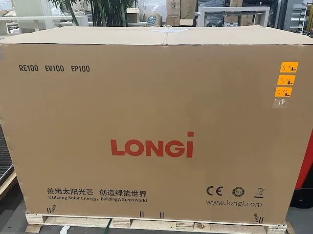 12x zonnepaneel longi 400w (4800watt) - afbeelding 1 van  2