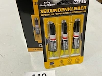 12x3 tubes secondenlijm houdbaar tot 12/28 - afbeelding 1 van  3
