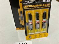 12x3 tubes secondenlijm houdbaar tot 12/28 - afbeelding 1 van  3