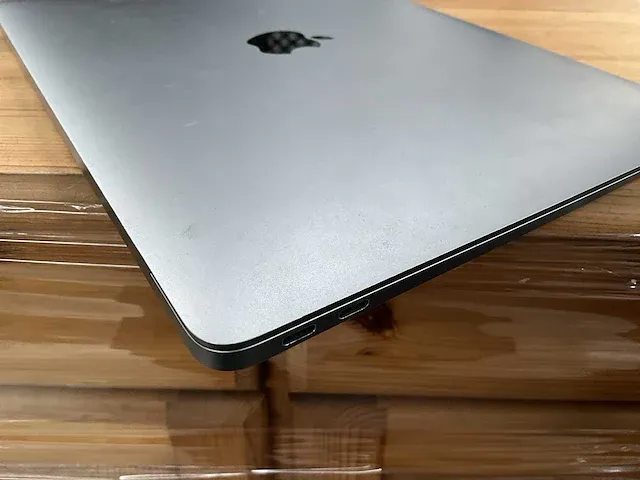 13” apple macbook air a2337 - afbeelding 8 van  11
