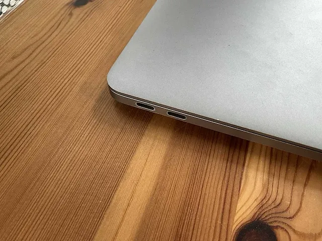 13” apple macbook pro a1708 - afbeelding 6 van  10