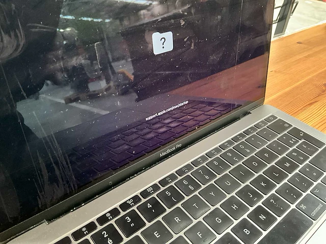 13” apple macbook pro a1708 - afbeelding 9 van  11