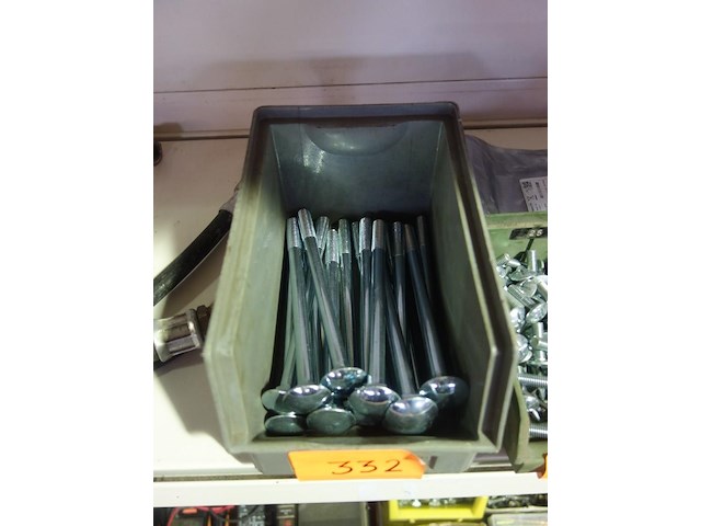 13 bouten met ronde gladde kop - afbeelding 1 van  1