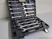13 delige steek ringratelset 8-32mm - afbeelding 1 van  8