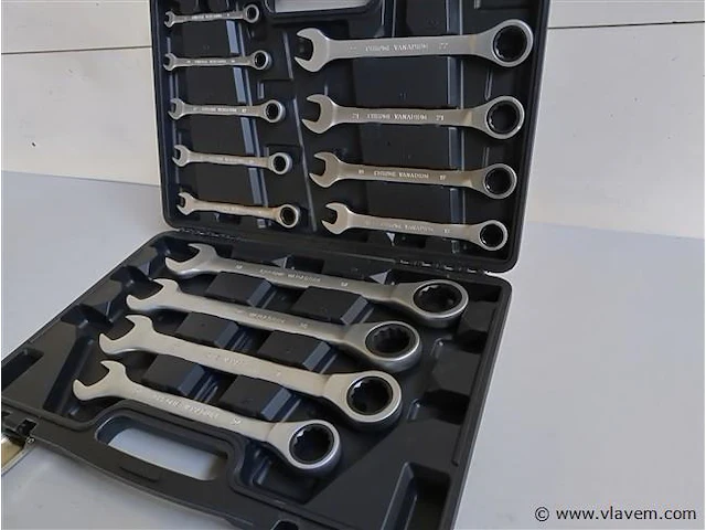 13 delige steek ringratelset 8-32mm - afbeelding 3 van  8