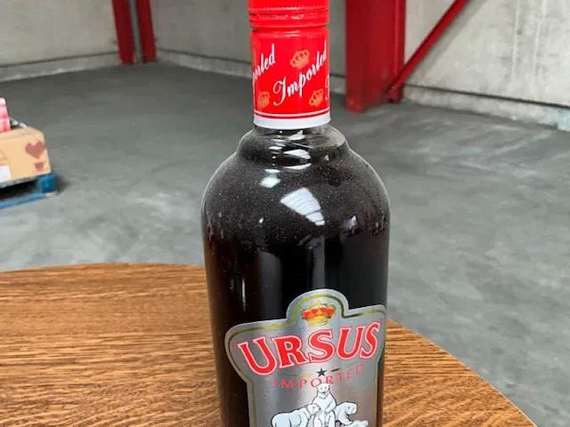 13 diverse flessen vodka - afbeelding 2 van  13