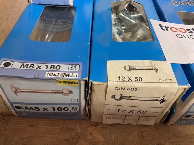 13 dozen houtbouten; houtdraadbouten - afbeelding 2 van  6