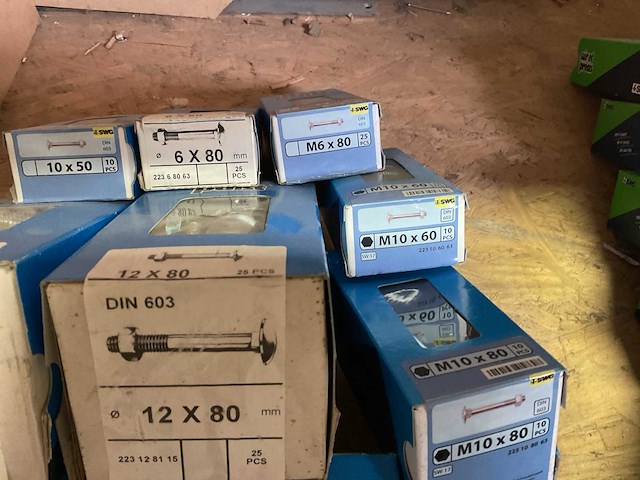 13 dozen houtbouten; houtdraadbouten - afbeelding 5 van  6