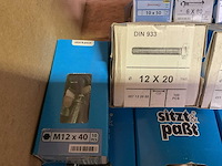 13 dozen houtbouten; houtdraadbouten - afbeelding 6 van  6