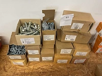 13 dozen houtbouten - afbeelding 1 van  5