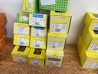 13 dozen houtschroeven - afbeelding 2 van  5