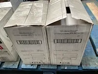 13 flessen vodka moskovskaya - afbeelding 3 van  3