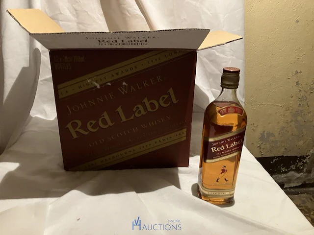 13 flessen whisky red label - afbeelding 4 van  4