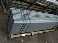 13 granieten platen gebrand en geborsteld met lijnen, 2 zijden afgewerkt grijs 220x45x3 (12,87m2) - afbeelding 5 van  6