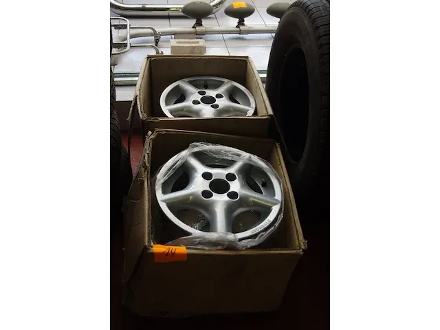 13 inch velgen aluminium - afbeelding 1 van  1