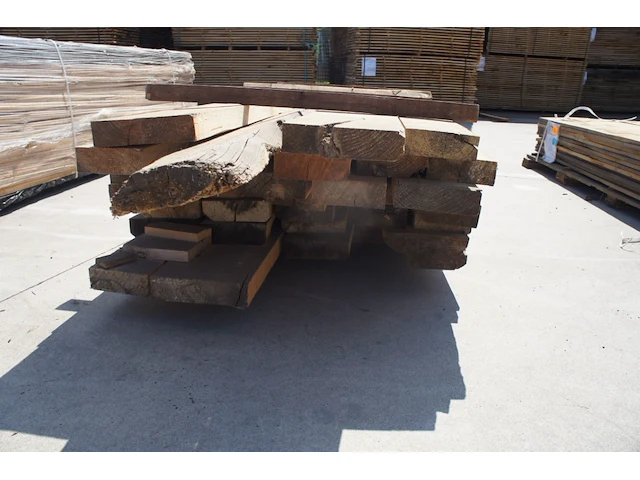 1,3 m³ dennen planken 60mm - afbeelding 4 van  4