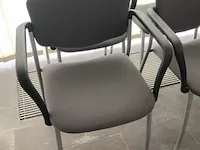 13 metalen stoelen - afbeelding 3 van  5
