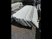 13 palen en 38 betonplaten - afbeelding 2 van  10