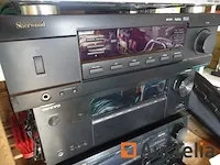13 versterkers, 1 dubbele cassettespeler - afbeelding 1 van  10