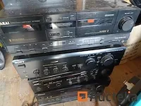 13 versterkers, 1 dubbele cassettespeler - afbeelding 3 van  10