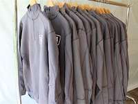 13 x werk sweater merk ; dassy winkelprijs 35€ - afbeelding 2 van  5