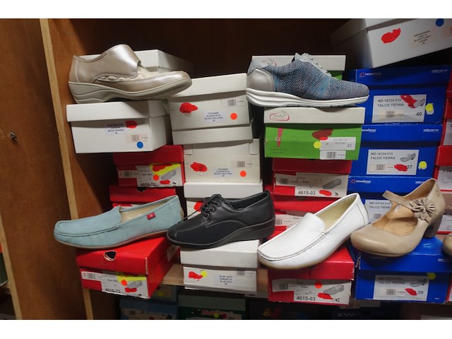 130x div damesschoenen - afbeelding 4 van  18