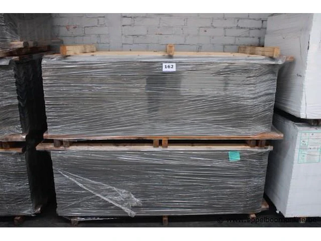 130x neptunus golfplaat 76 200x110 ba-haf nag100 (65 st/pal) (= 6 1/4 golven met 2 afgeschuinde hoeken t.b.v. ronddekken: enkel voor dekking van rechts naar links) - afbeelding 1 van  1