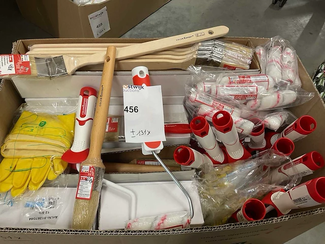 131 x schildersgereedschap voor muur of plafondverf - afbeelding 1 van  12