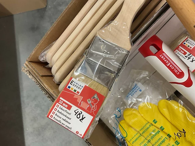131 x schildersgereedschap voor muur of plafondverf - afbeelding 11 van  12