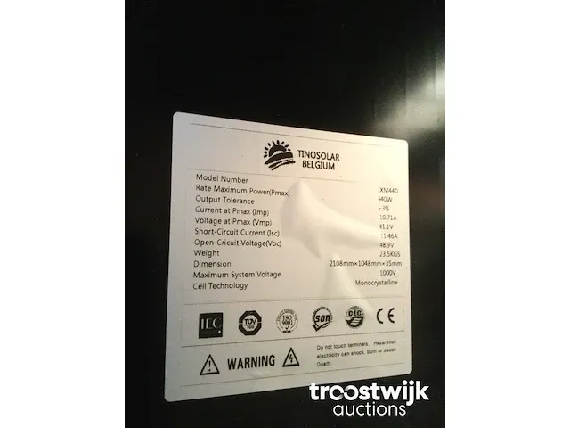 **13.200 watt ,monokristalijn,halfcell,perc , full black ( 440 watt panelen) - afbeelding 3 van  5