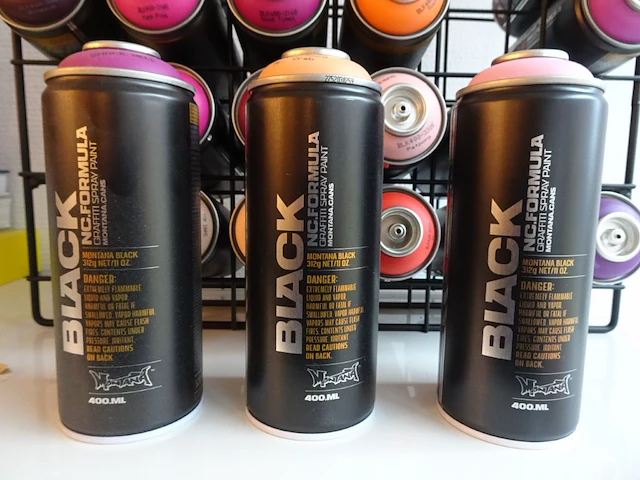 133x 400 ml spuitbus black nc.formula graffiti spray paint - afbeelding 2 van  5