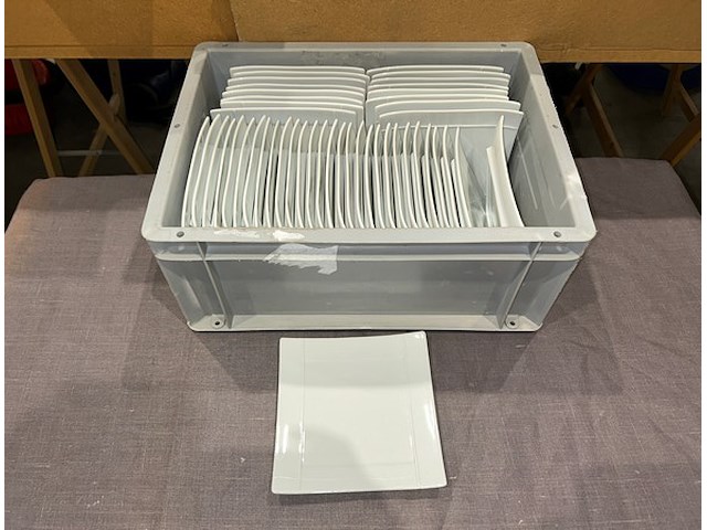 135 witte bordjes - afbeelding 1 van  4